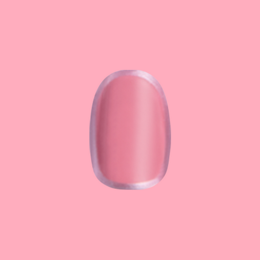 Rosewood Chrome Outline - Press-On | Short | Round pinky-brown nail with a subtle shimmering chrome edge for quick at-home mani